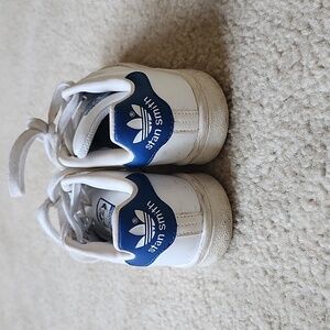 Adidas Stan Smith Size 10.5 toddler
